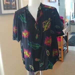 Maeve by Anthropologie black short sleeve feather blouse oversized small